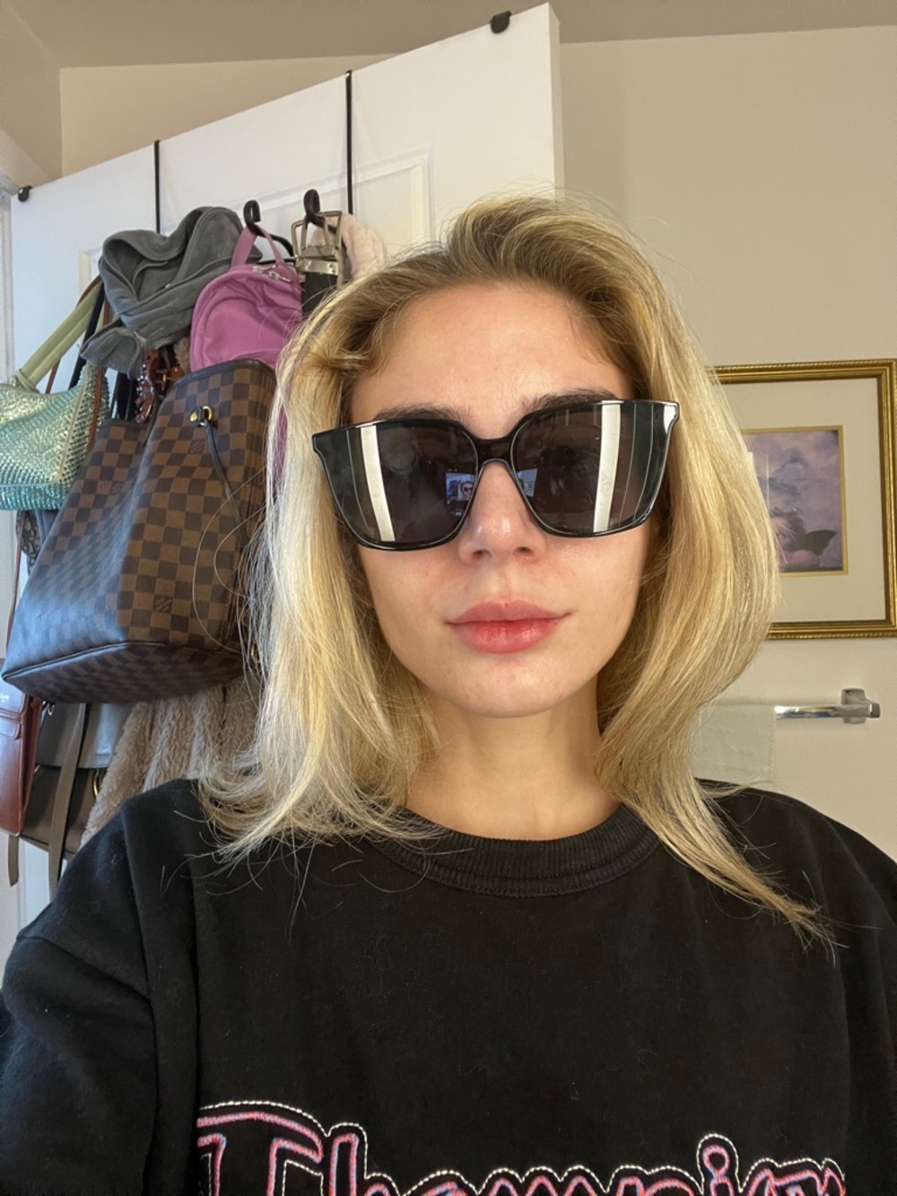 H&M Black Oversized Square Sunglasses - Picture 6 of 11